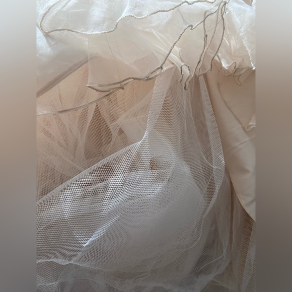 MORI LEE by Ruffled Organza with Corset Back Closure Paparazzi Read Description - Picture 10 of 15